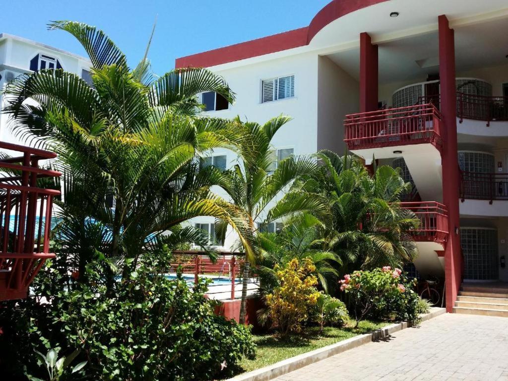 Blue Coral Beachfront Penthouse Flic-en-Flacq Buitenkant foto